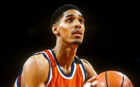 Lawrence Moten, Syracuse legend and all-time leading scorer, dead at 53