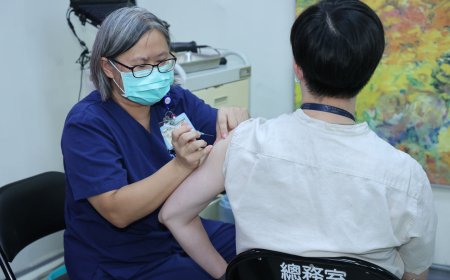 流感疫苗3天近87萬人搶打「明天有望破百萬」　新冠打氣翻5倍