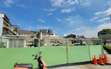 高雄市區驚見2樓高「鋼筋垃圾山」黑歷史曝光　市府開罰勒令停工