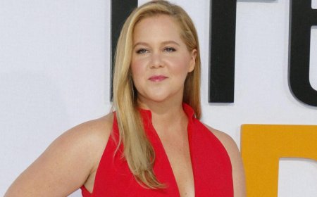 Amy Schumer's Stunning Legs Take Center Stage Following Ozempic Comeback