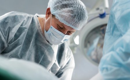 免開胸、不停心...醫公開最新「胸主動脈弓單分支人工血管支架手術」高齡患者也能受惠