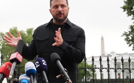 乌克兰总统泽连斯基表称，在俄罗斯无人机和导弹中发现了西方零部件