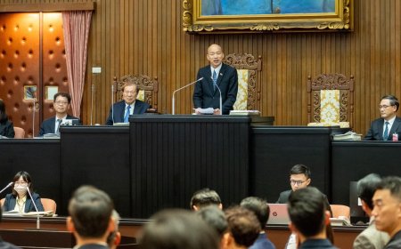 台灣民主文化在普發一萬中倒退