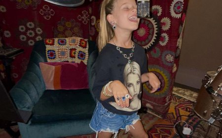 Jessica Simpson's Daughter Birdie, 6, Is Her Twin for Spirit Week at School