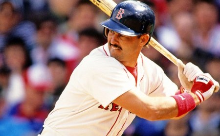 Ex-Red Sox star Mike Greenwell dead at 62 after cancer battle
