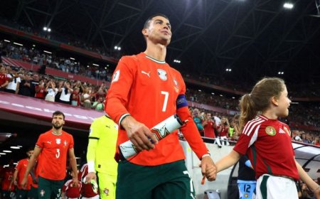 C罗将继续踢球  尽管这违背了家人意愿