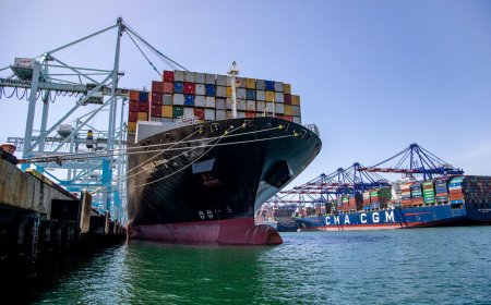 十一長假後SCFI回升4.12%　航司美西線運價月中企圖拉逾2千美元