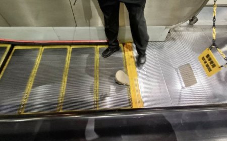 快訊／洞洞鞋惹禍！捷運新埔站手扶梯突故障　多人跌倒受傷