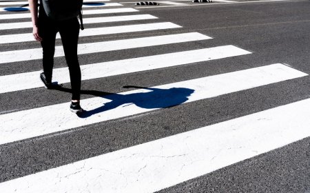 又是A柱？駕駛未禮讓反控行人闖紅燈　仍要罰1.2萬原因曝光