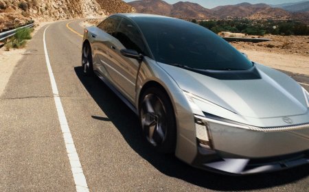 丰田全新一代卡罗拉概念车亮相：外观脱胎换骨，比现款车型更锋利