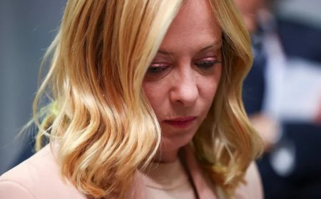 加沙战争如何了引发了意大利革命并迫使其总理受到批判？