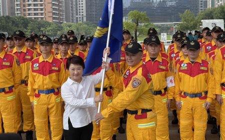 拚中部重型救災領頭羊　盧秀燕授旗台中特搜隊挑戰評測