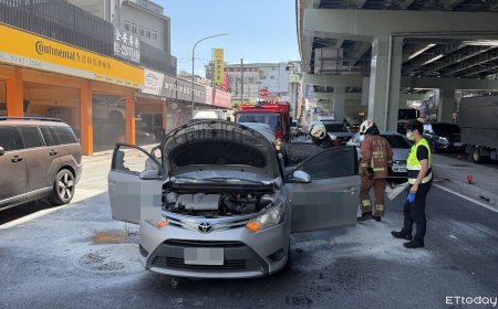 快訊／中和行車糾紛竟丟鞭炮！小客車當街起火　1男燒燙傷送醫