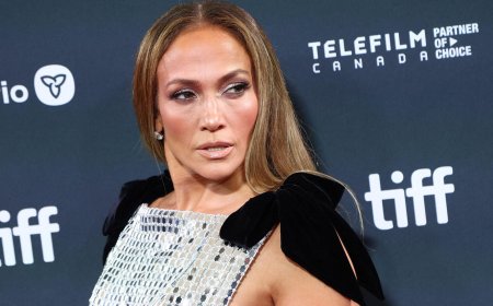 Jennifer Lopez Sits Down With Her Biggest Critic And Keeps It Classy