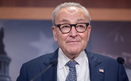 Bernie Sanders clashes with town hall attendee over Schumer leadership during shutdown