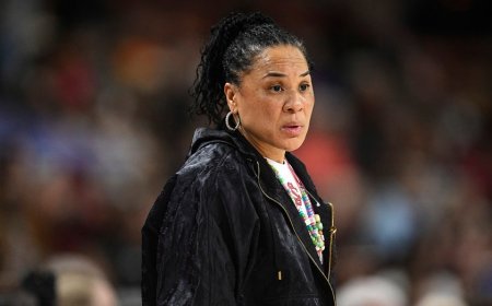 Dawn Staley says NBA 'not ready' for female head coach, doubts it will happen in her lifetime