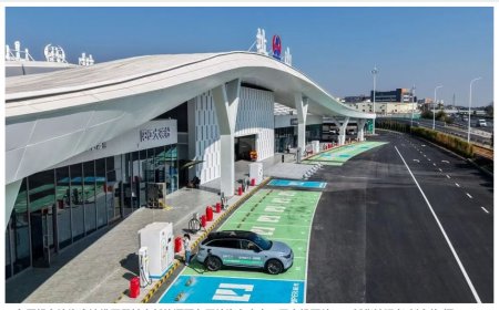 缓解里程焦虑：我国计划 2027 年底提供超 3 亿千瓦公共充电容量，满足超 8000 万辆电动汽车需求