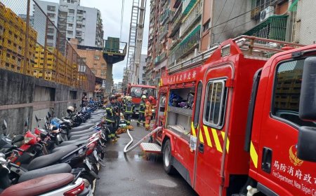 快訊／蘆洲公寓2樓疑遭縱火濃煙竄天　警消緊急疏散19人