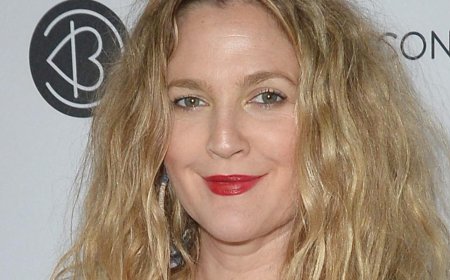 Drew Barrymore Holds Her Teenage Rehab Experience ‘Sacrosanct’ Even Though 'It Was Hard As Hell'