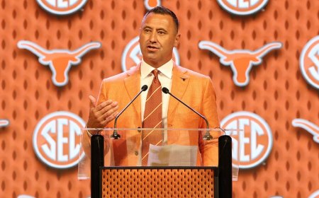 Texas' Steve Sarkisian slams NFL coaching rumors: 'Absolutely ridiculous'