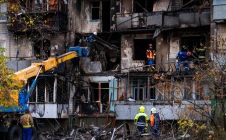 俄罗斯夜间袭击乌克兰基辅，造成至少3人死亡，数十人受伤