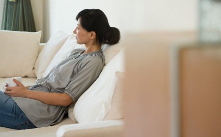 為什麼容易焦躁、憤怒或衝動購物？很可能是未被感知的情緒被行動取代