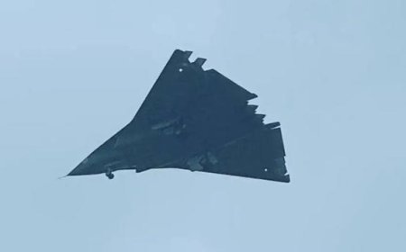 首次曝光！第二架歼-36原型机试飞，外形大变：四处改进非常明显