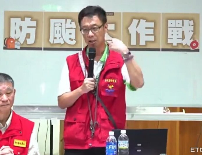 花蓮縣府公布民間水電修繕遭疑　處長怒喊：有圖利第一個移送我