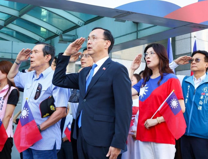 鄭麗文當選國民黨主席 黨內呼籲團結、外界憂心轉紅