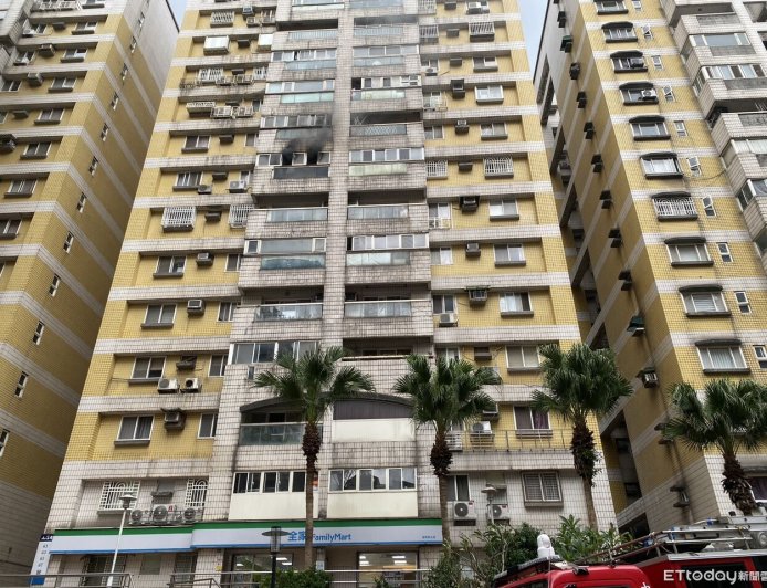 快訊/基隆住宅今早火災 20人緊急疏散