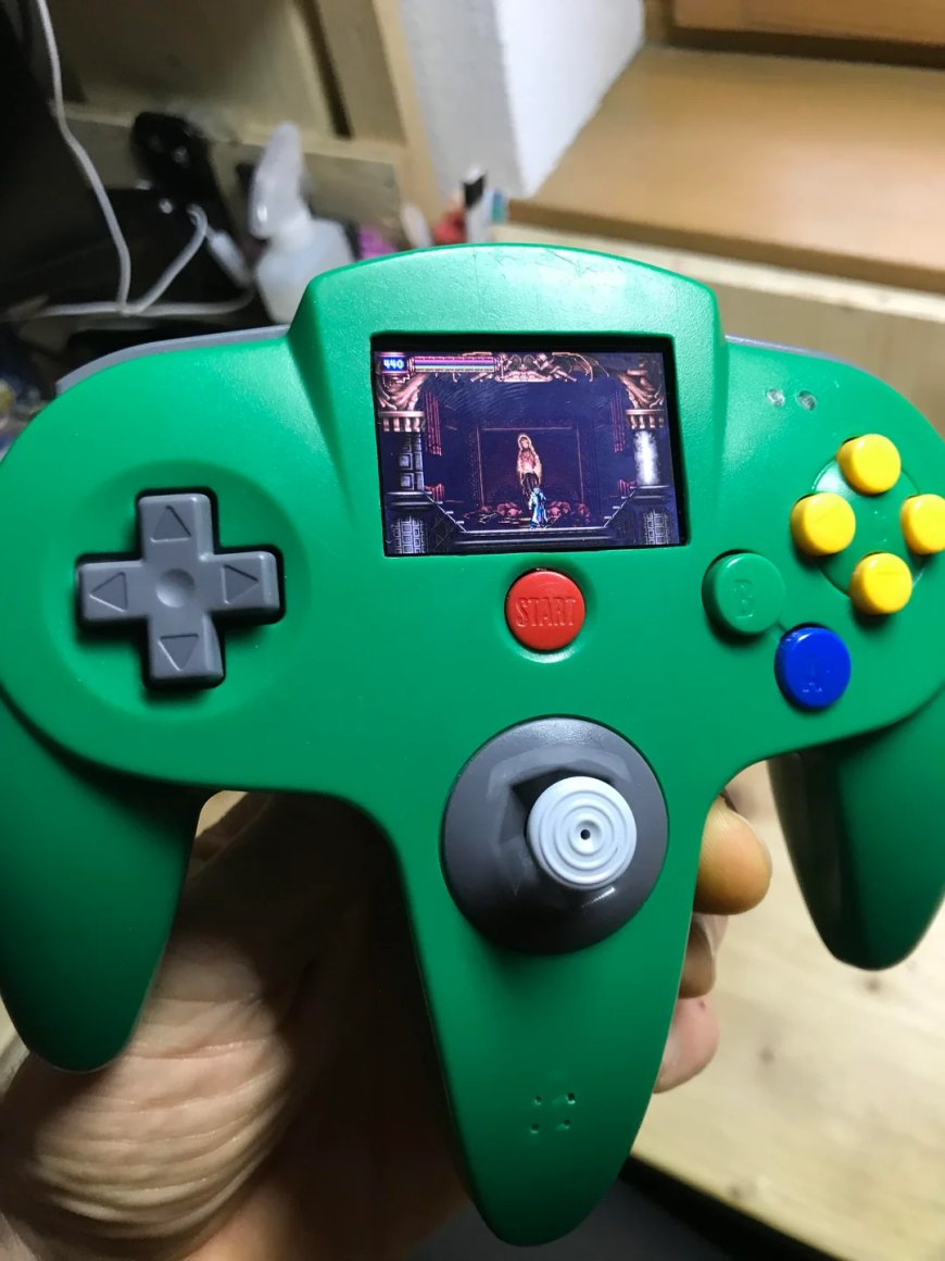 玩家爆改任天堂 64 手柄,将其打造成 Game Boy Micro 掌机