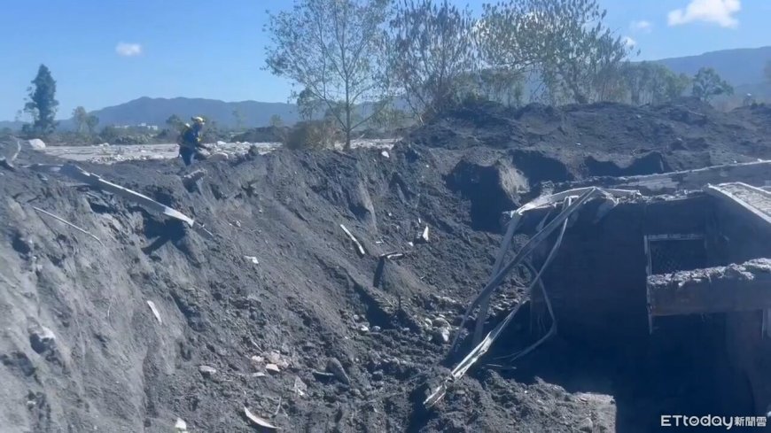 開挖震撼畫面曝！一樓慘變地下室埋土裡　佛祖街遭泥沙吞沒