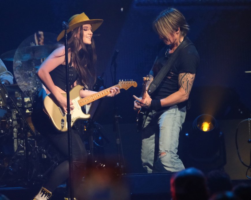 Who Is Keith Urban's Guitar Player Maggie Baugh? 5 Things to Know