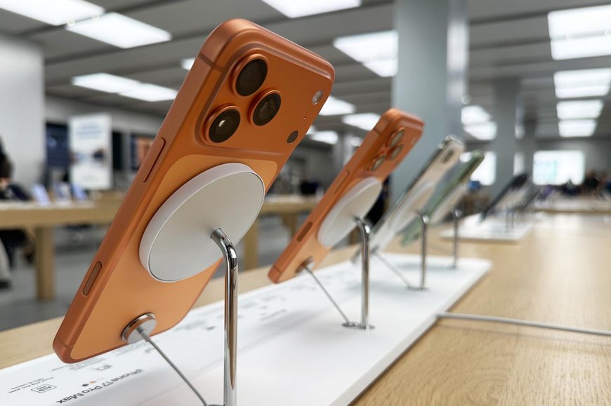 苹果升级 MagSafe 展示支架,减少 iPhone 17 系列和 iPhone Air 划痕影响