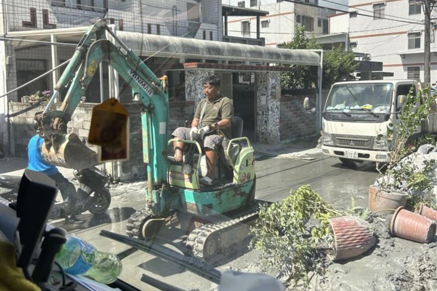 「挖土機超人」救災8天不幸感染亡  醫：蜂窩性組織炎恐惡化為敗血症、奪命類鼻疽