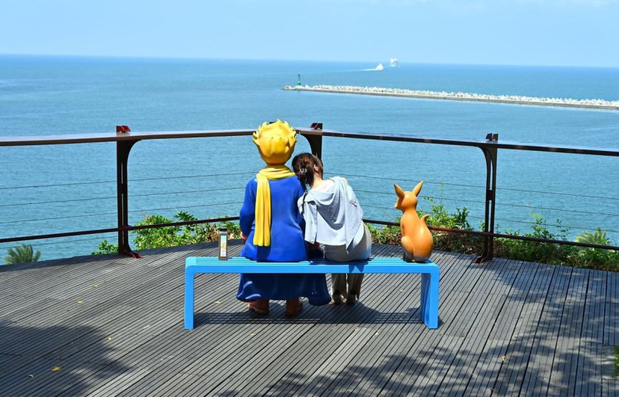 免跑釜山！和小王子遠眺高雄海景　打造西子灣最浪漫拍照地