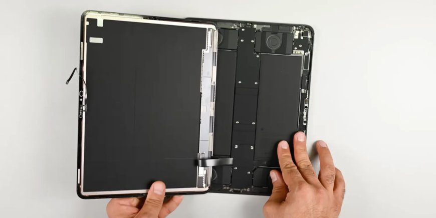 iFixit 拆解苹果 M5 iPad Pro:已预留前置双摄空间,可提升 Face ID 稳定性