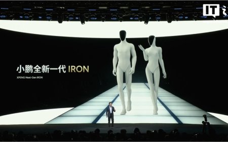 猫步走得像人一样、目标明年底量产，小鹏发布全新一代人形机器人 IRON