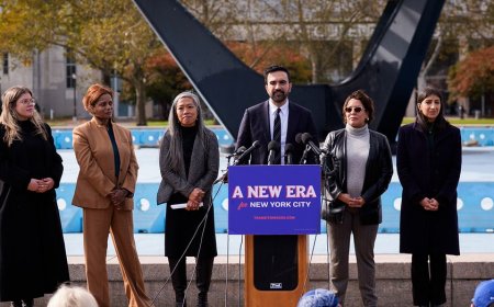 Mamdani taps party insiders to steer transition despite vowing to ‘turn the page’ on old-guard NYC Dems