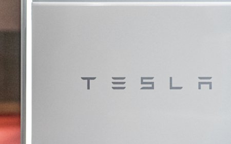 马斯克近万亿美元薪酬方案获批，若奖励全部达成其持股比例将提升至约25%