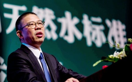 钟睒睒五度登顶福布斯中国内地富豪榜，泡泡玛特王宁身家涨幅最大