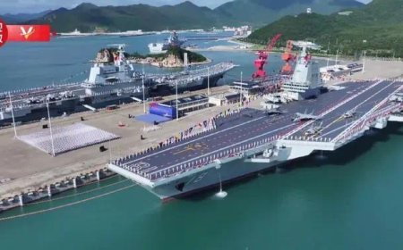 福建舰正式入列，CNN又来阴阳怪调：设计不合理，战力不如尼米兹