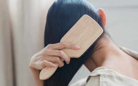 每天梳頭好處多！減少落髮更有效改善手腳冰冷