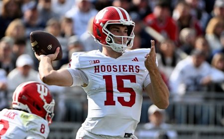 CFP committee explains keeping Indiana at No. 2 after close call vs Penn State in latest rankings