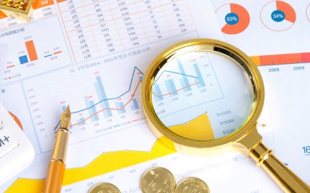 道琼斯指数创历史新高，中概股涨跌不一小鹏汽车涨超7%