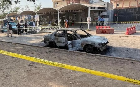 巴基斯坦目击者回忆伊斯兰堡自杀式炸弹袭击后的混乱场面