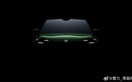 零跑全新小型 SUV A10 预告图公布，实车 2025 广州车展见