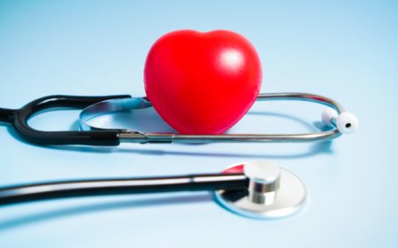 地方新闻精选 | “亚洲最大医院”西院区停诊 成都27岁女子家门口遇害案开庭