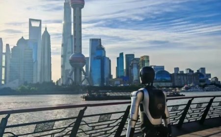 获吉尼斯世界纪录：智元远征 A2 完成全球首次人形机器人百公里跨省行走