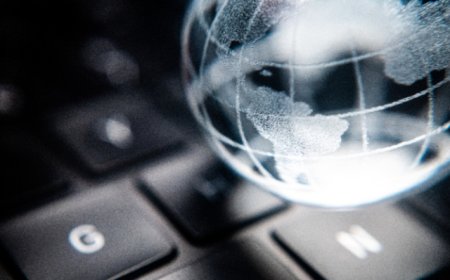 国泰海通“落子”印尼、头部券商海外业务营收普增，蜂拥出海有哪些值得注意？